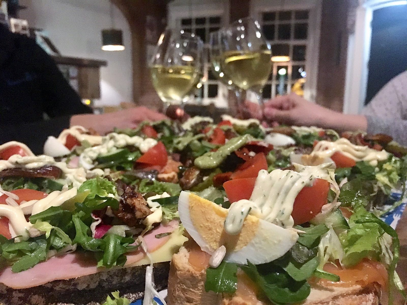 High_Wine_brownies_downies_Baarle_Nassau_Hertog